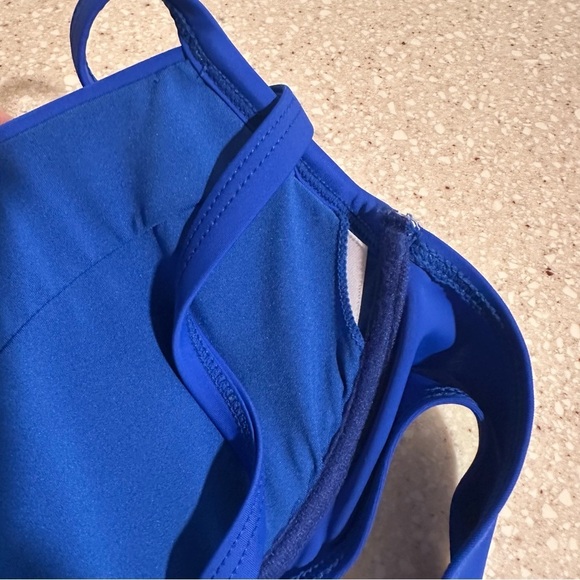 3x25* H2OH Swim Bikini “Posh” Top Electric Blue, Padded, Tie Back Adj. Straps XL - Picture 5 of 14